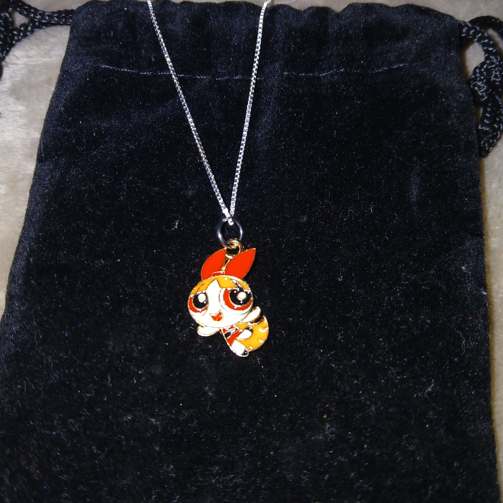 925 Sterling Silver Necklace With Powderpuff Pendant (CURRENTLY UNAVAILABLE)